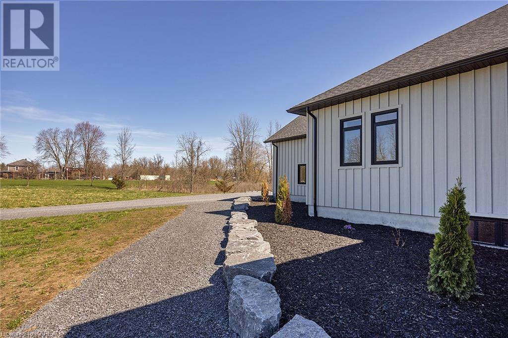 953 County Road 7, Napanee, Ontario  K7R 3K6 - Photo 3 - 40580550