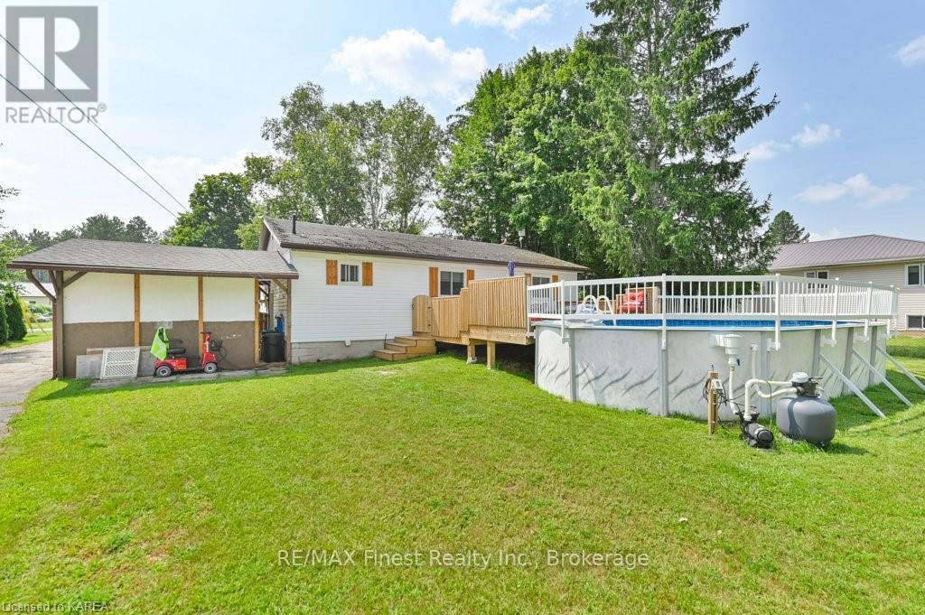 35 John Street, Addington Highlands, Ontario  K0H 1P0 - Photo 24 - X9412119