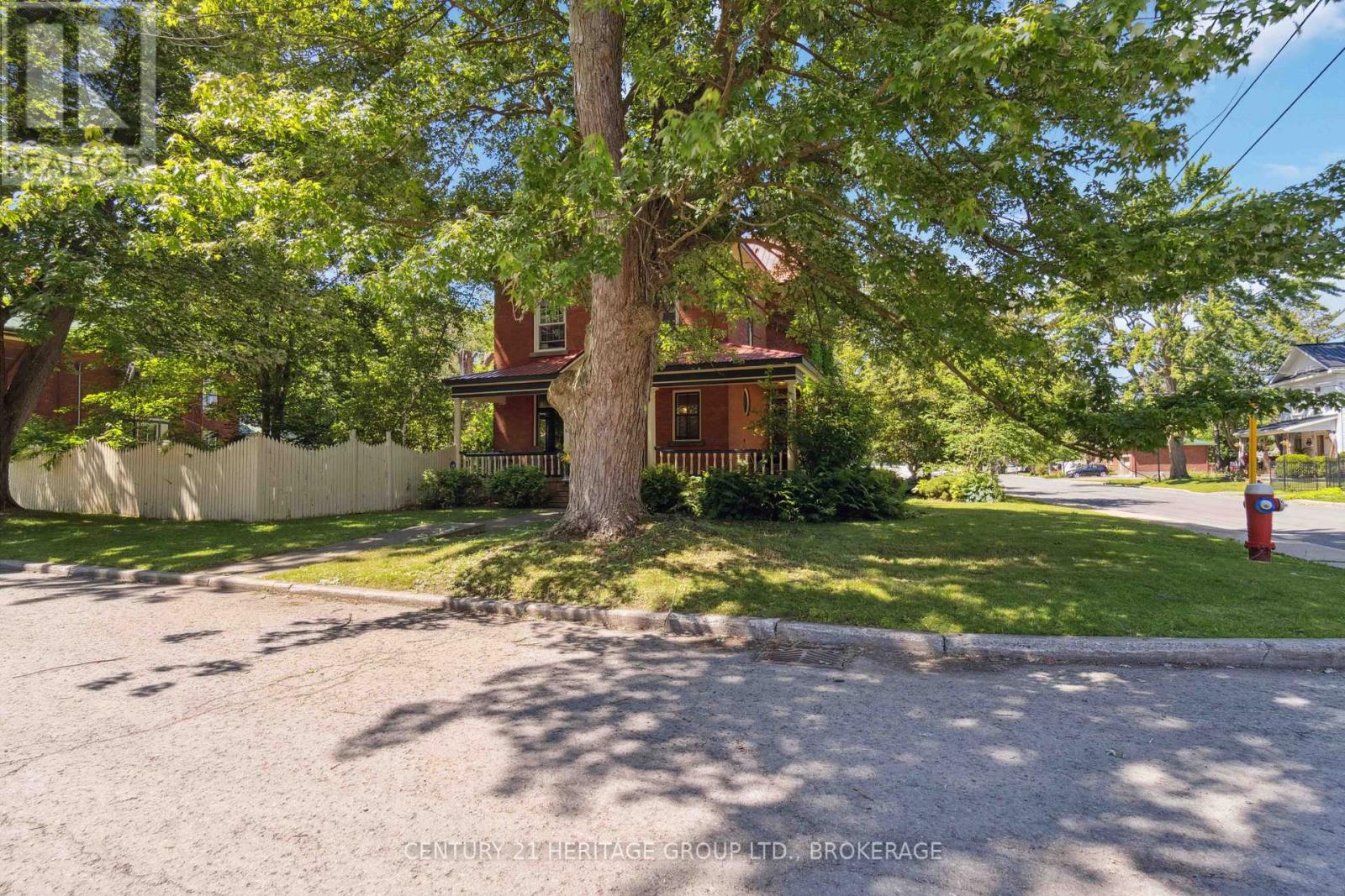 94 King Street, North Dundas, Ontario  K0C 1H0 - Photo 4 - X9410777