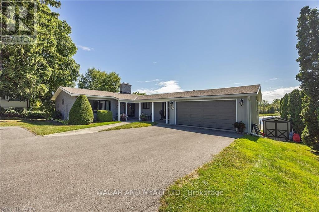 372 Dundas Street W, Greater Napanee, Ontario  K7R 2B6 - Photo 2 - X9411254