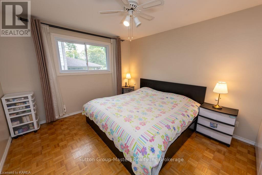 687 Harrow Place, Kingston (South Of Taylor-Kidd Blvd), Ontario  K7M 5M1 - Photo 12 - X9411558