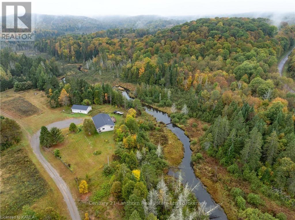 1968 Matawatchan Road, Greater Madawaska, Ontario  K0J 2R0 - Photo 3 - X9412354