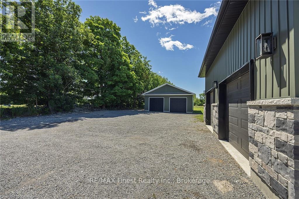 3541 Greenfield Road, South Frontenac (Frontenac South), Ontario  K0H 1X0 - Photo 3 - X9412702