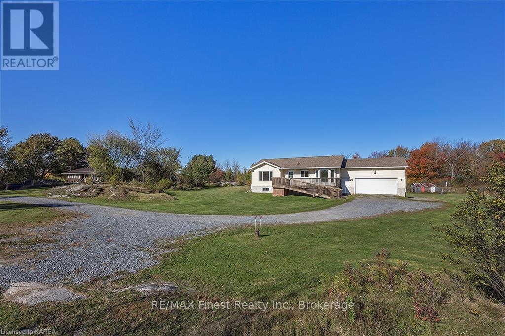 6089 First Lake Road, South Frontenac (Frontenac South), Ontario  K0H 2W0 - Photo 5 - X9413002