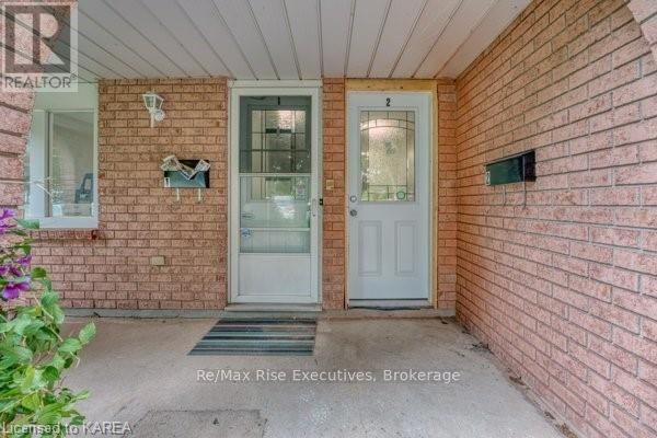 1 - 151 Dauphin Avenue, Kingston (Rideau), Ontario  K7K 6W3 - Photo 3 - X9413077