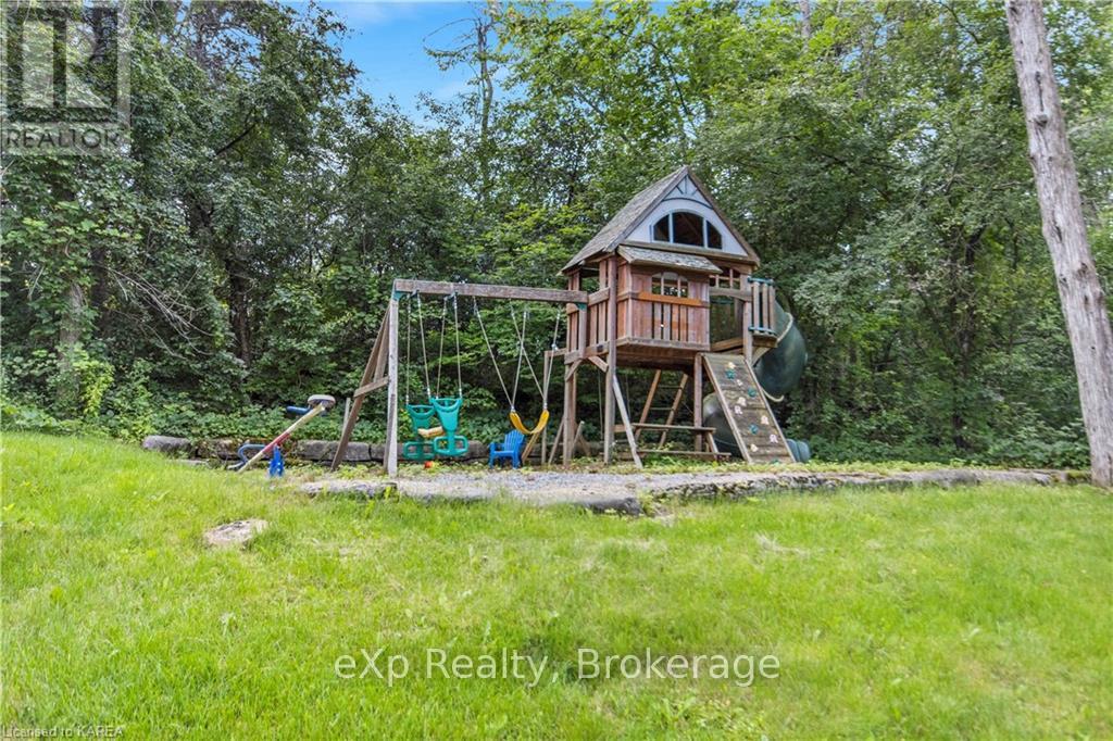 237b South Shore Road, Greater Napanee, Ontario  K7R 3K7 - Photo 31 - X9413197