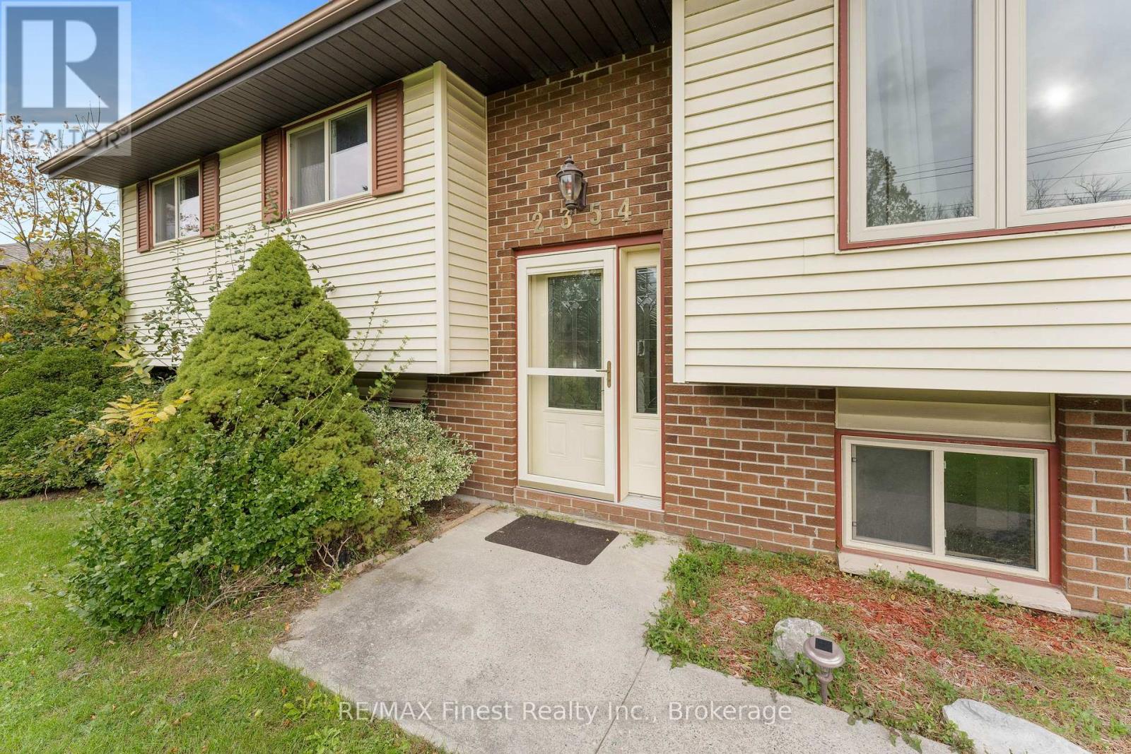 2354 Wallbridge-Loyalist Road, Quinte West, Ontario  K0K 2B0 - Photo 3 - X9420048