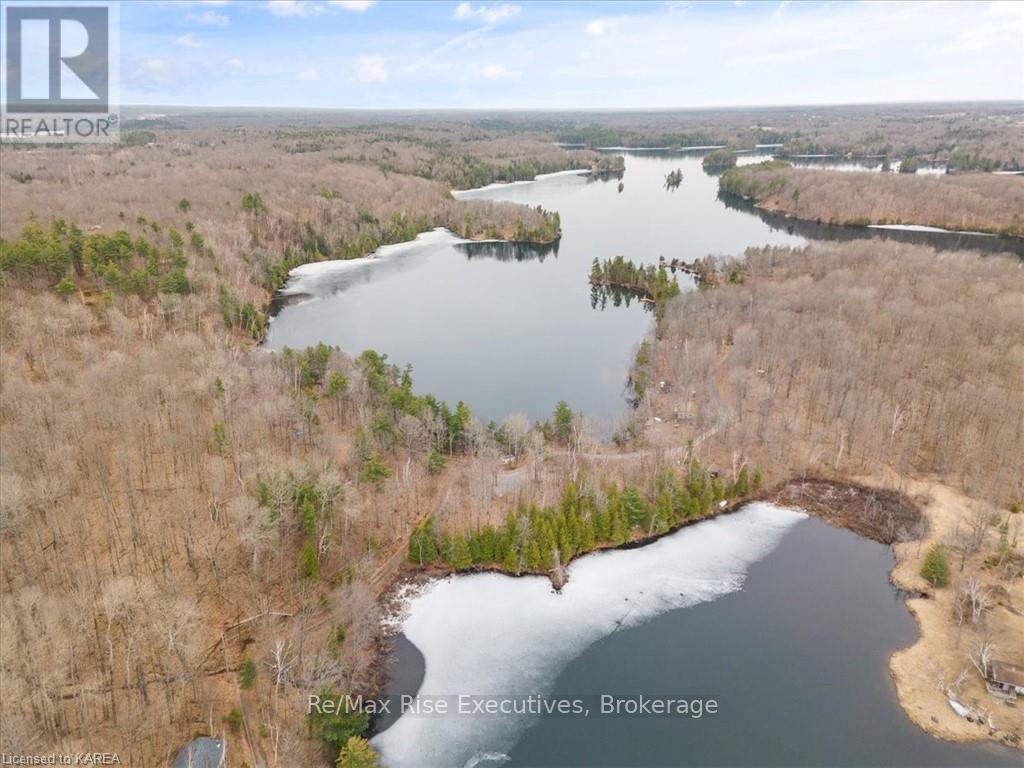 271 30 Island Lake Lane, South Frontenac (Frontenac South), Ontario  L4A 3G7 - Photo 2 - X9507644