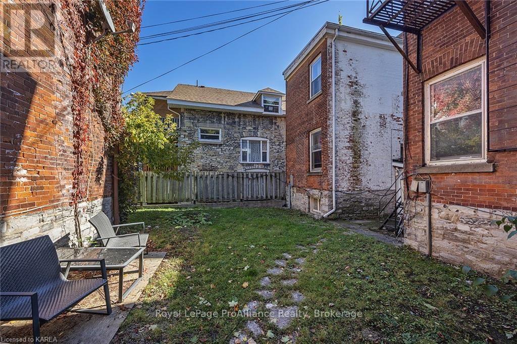 213-215 William Street, Kingston (Central City East), Ontario  K7L 2E2 - Photo 31 - X9514598