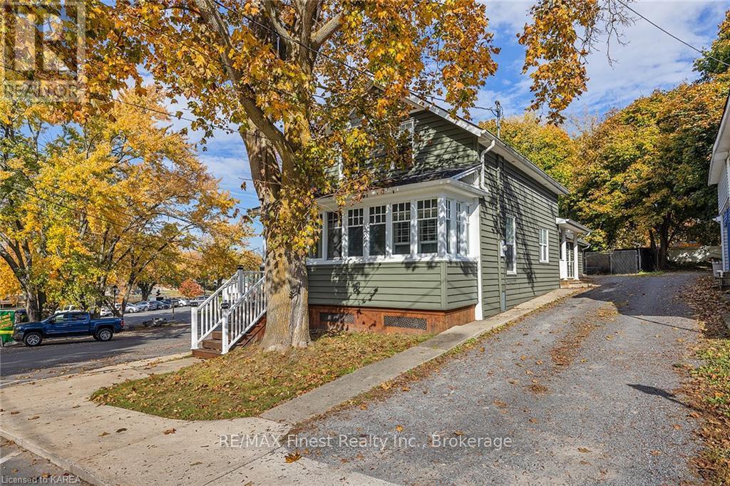 29 Pearl Street, Greater Napanee, Ontario  K7R 3J3 - Photo 6 - X9514620