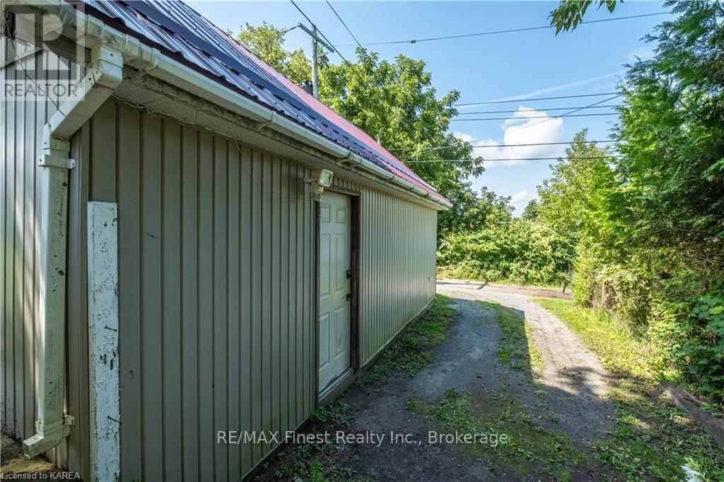 254 North Street, Gananoque, Ontario  K7G 1M1 - Photo 27 - X10409488