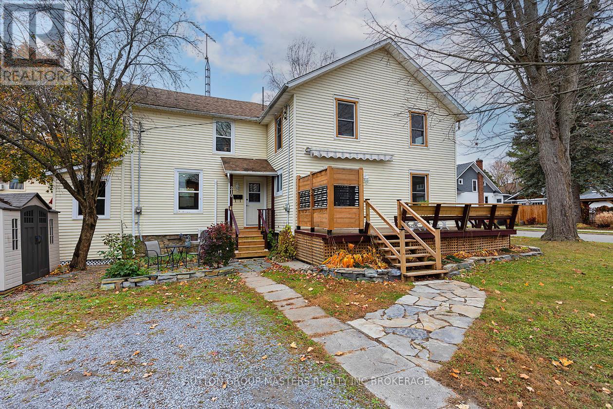 193 Sydenham Street, Gananoque, Ontario  K7G 1C1 - Photo 2 - X10409875