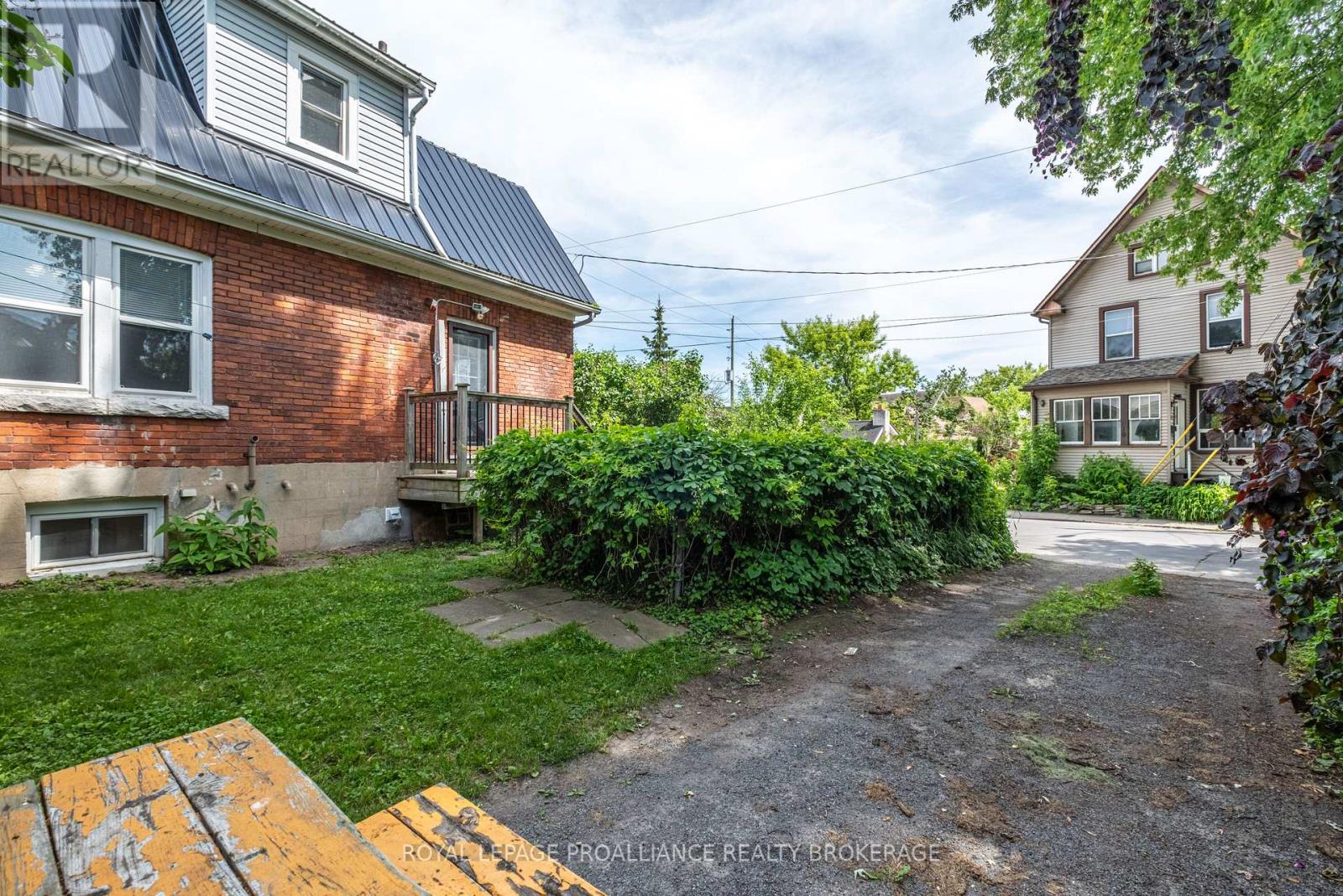 300 Division Street, Kingston, Ontario  K7K 3Z9 - Photo 6 - X9367339