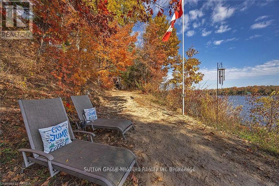 4216 Pine Ridge Drive, South Frontenac (Frontenac South), Ontario  K0H 2W0 - Photo 15 - X10414255