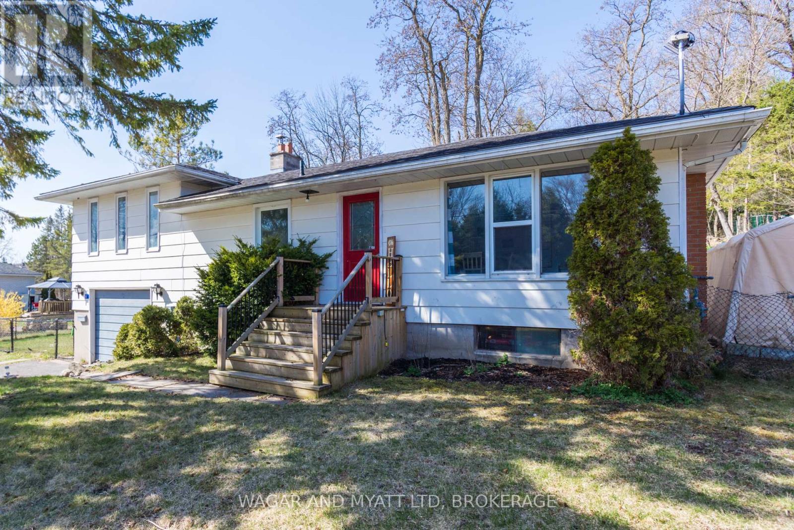 14 SOUTH PARK STREET, quinte west, Ontario