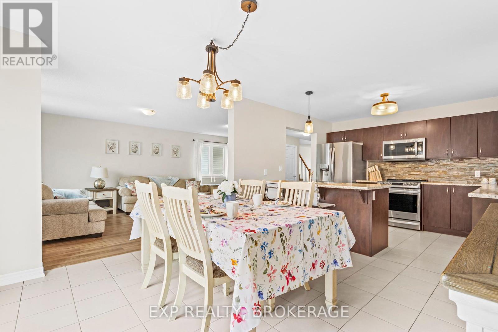 67 Brennan Crescent, Loyalist (Odessa), Ontario  K0H 2H0 - Photo 7 - X10419936