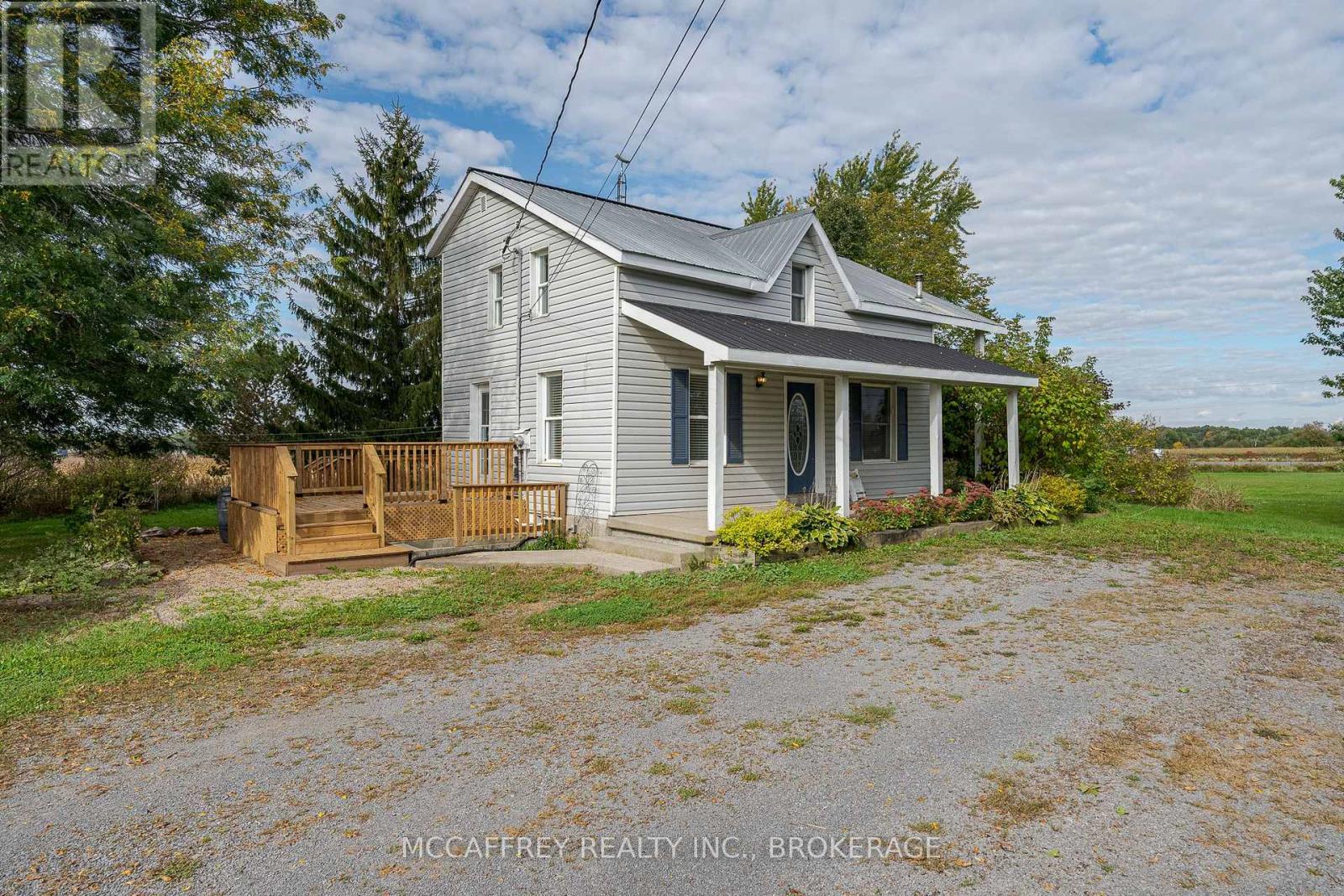 1112 County Rd 7, Loyalist (Lennox And Addington - South), Ontario  K7R 3K6 - Photo 2 - X10420177