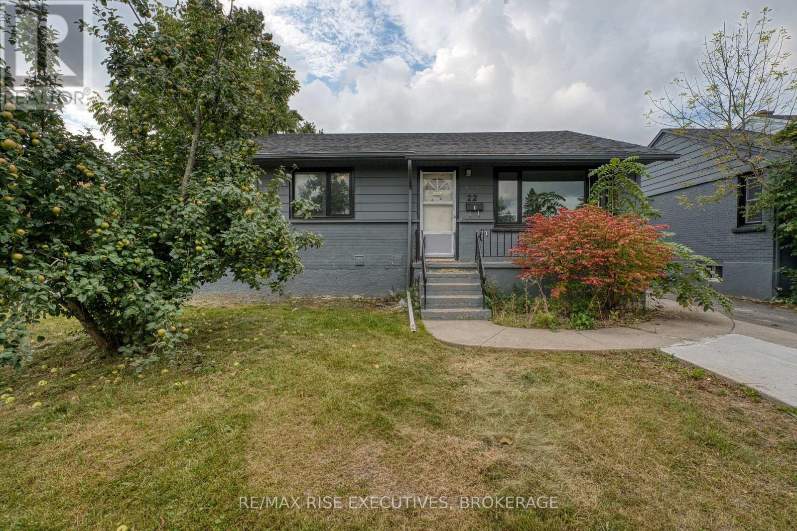 1 - 22 Ruskin Street, Kingston (East Of Sir John A. Blvd), Ontario  K7K 2N3 - Photo 2 - X10425657