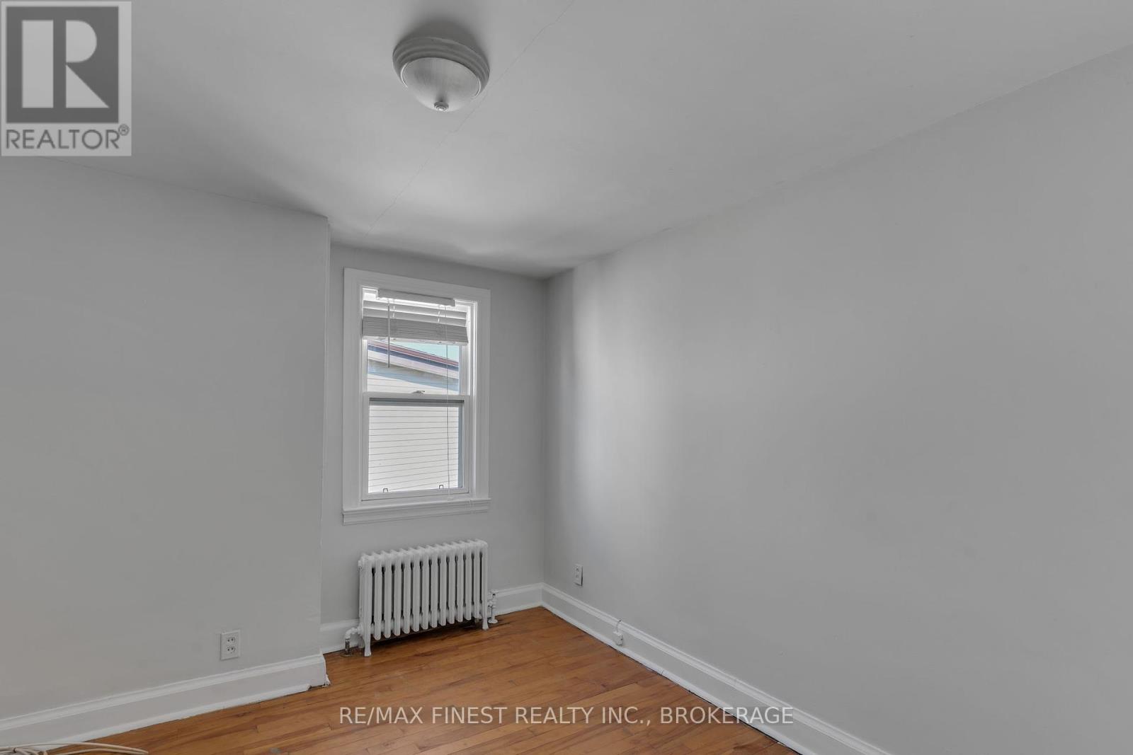 325 Sydenham Street, Kingston (East Of Sir John A. Blvd), Ontario  K7K 3N1 - Photo 6 - X10429329