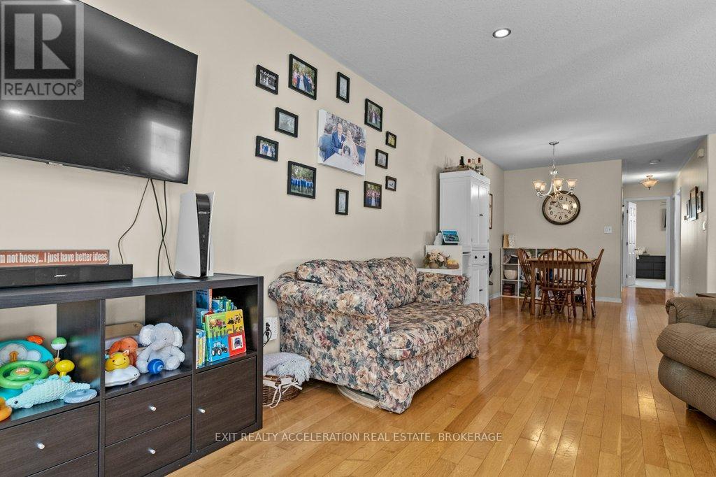 1289 Birchwood Drive, Kingston (City Northwest), Ontario  K7P 2Y9 - Photo 11 - X10430136