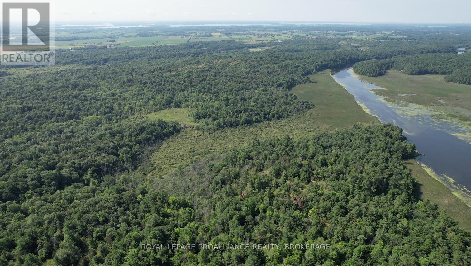 220 Bradley Lane, Leeds & The Thousand Islands, Ontario  K0E 1L0 - Photo 2 - X10431825