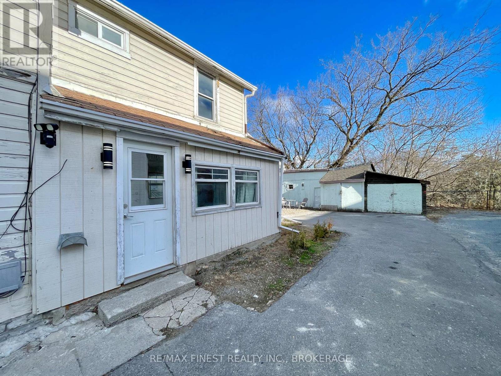 697 Montreal Street, Kingston, Ontario  K7K 3J3 - Photo 36 - X11882357