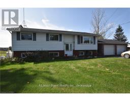 7072 COUNTY ROAD 2, loyalist (lennox and addington - south), Ontario