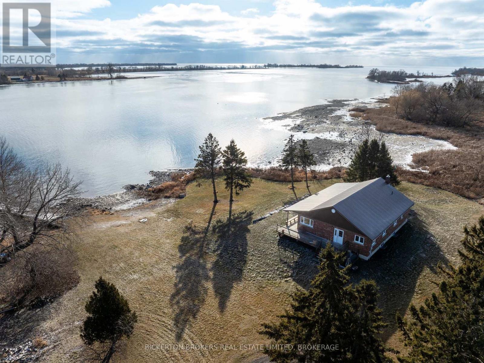 1125 Nine Mile Point Road, Frontenac Islands (The Islands), Ontario  K0H 2Y0 - Photo 1 - X11900744