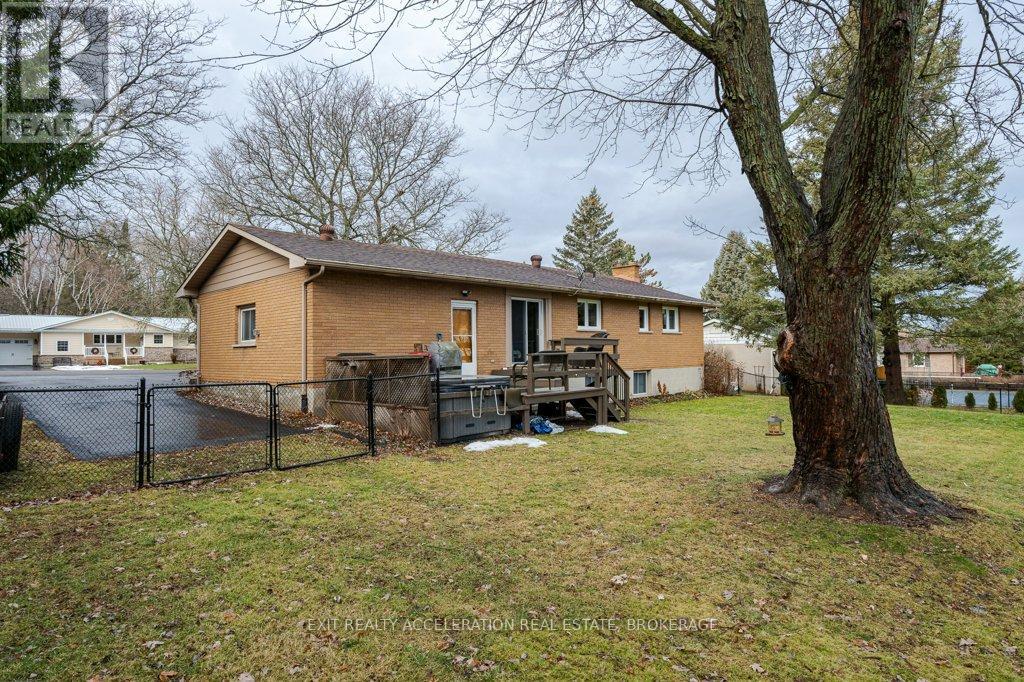 61 Edgewood Drive, Greater Napanee, Ontario  K7R 3K5 - Photo 33 - X11904584