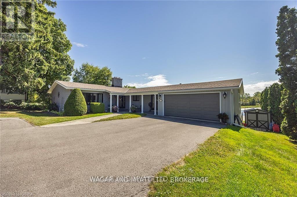 372 Dundas Street W, Greater Napanee, Ontario  K7R 2B6 - Photo 2 - X11907820