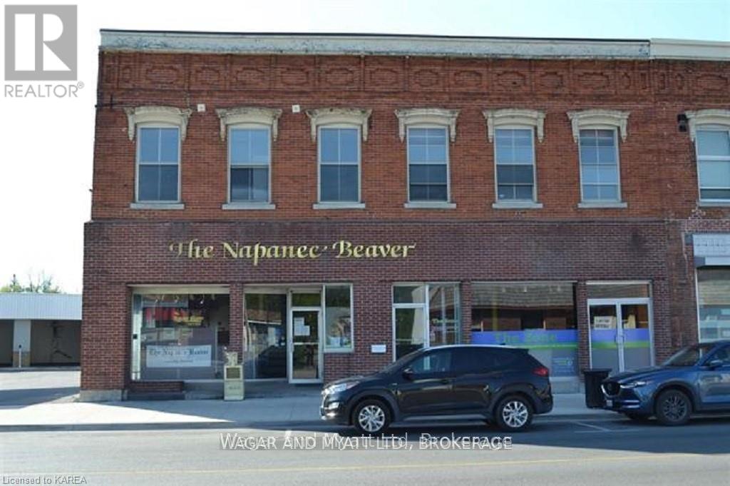 72 - 76 Dundas Street E, Greater Napanee, Ontario  K7R 1H9 - Photo 1 - X11917396