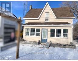 58 BEDFORD STREET, westport, Ontario