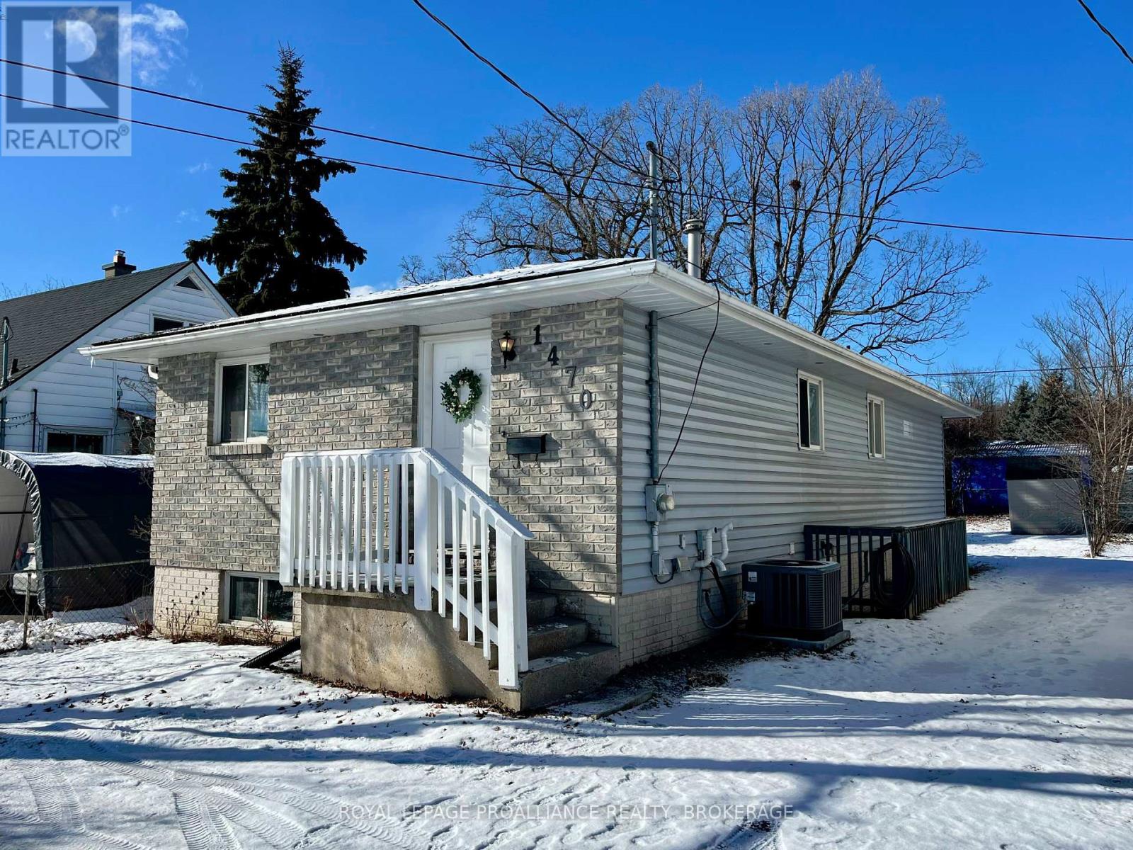 1470 Montreal Street, Kingston, Ontario  K7K 3L9 - Photo 2 - X11933245