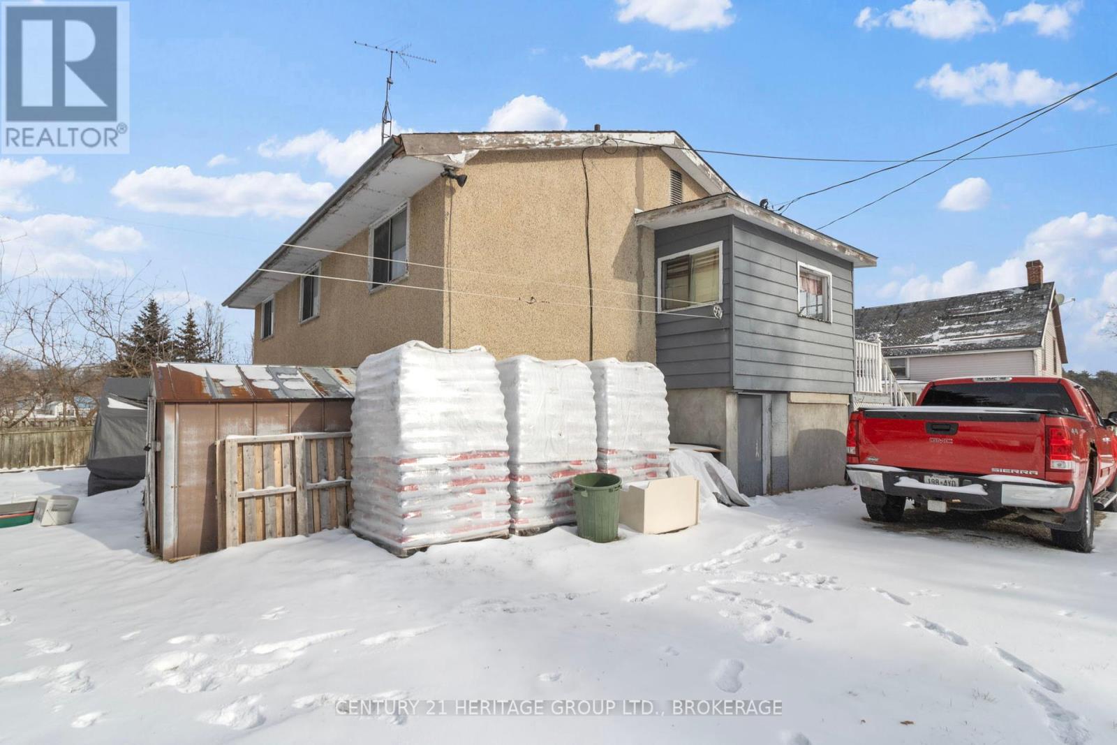 16 Laura Street, Elizabethtown-Kitley, Ontario  K0E 1M0 - Photo 4 - X11954892